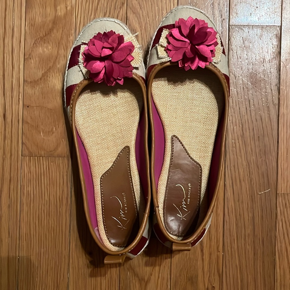 Kim Rogers “Gabby” Size 7.5 pink and tan flats
